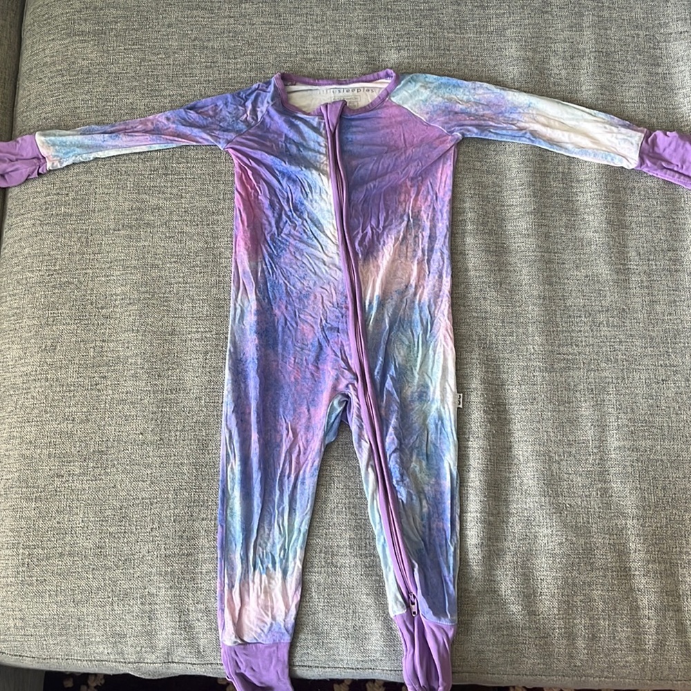 Little Sleepies zippy pajamas size 6-12months